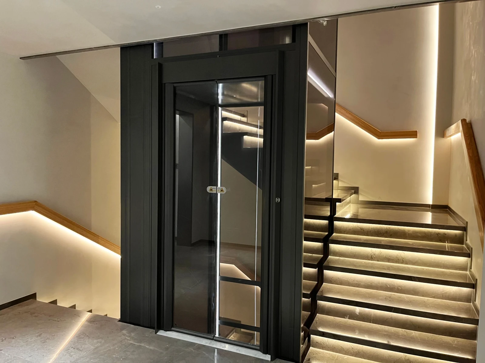 Elevator Dimensions Explained: A Complete Guide from Home Elevators to Commercial Passenger Elevators | felevator.com